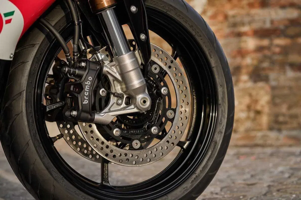 Bimota KB399: l'essenza del marchio riminese in formato compatto (19)