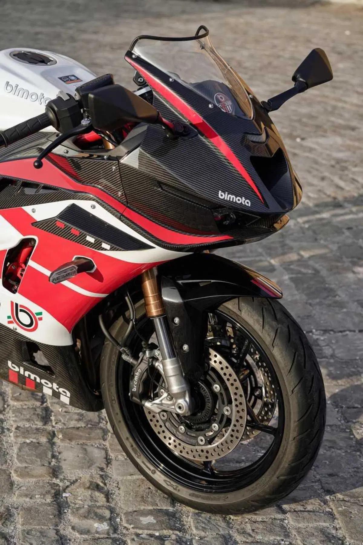 Bimota KB399: l'essenza del marchio riminese in formato compatto (31)