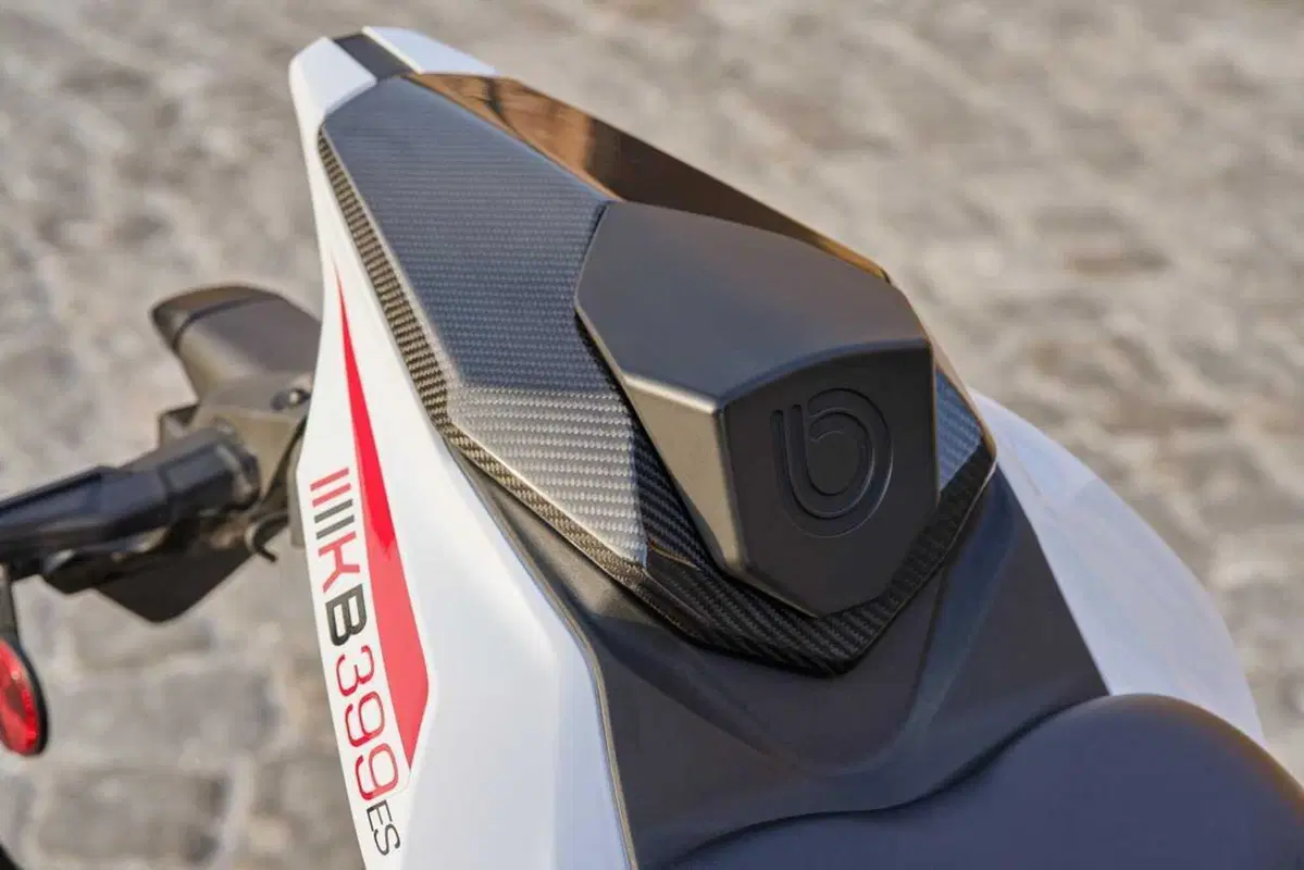 Bimota KB399: l'essenza del marchio riminese in formato compatto (38)
