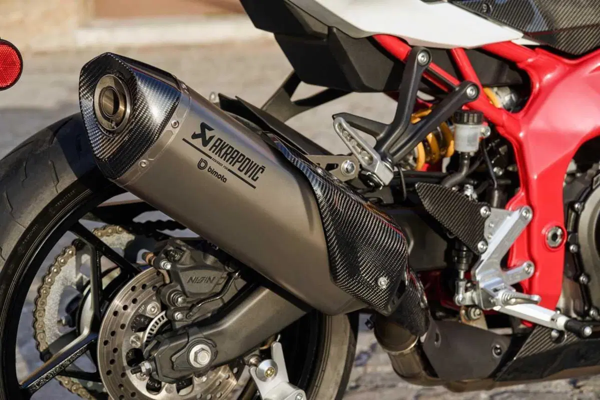 Bimota KB399: l'essenza del marchio riminese in formato compatto (41)
