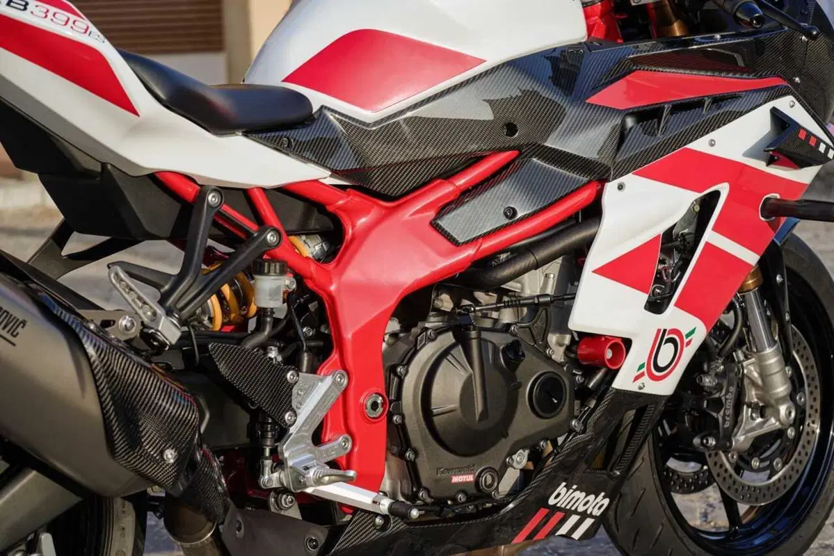 Bimota KB399: l'essenza del marchio riminese in formato compatto (42)