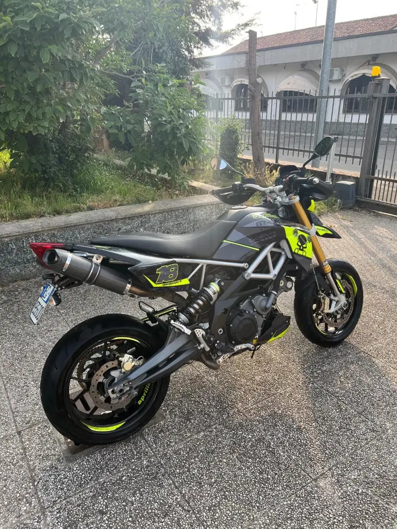 Aprilia Dorsoduro 750 ABS (2009 - 17) (5)