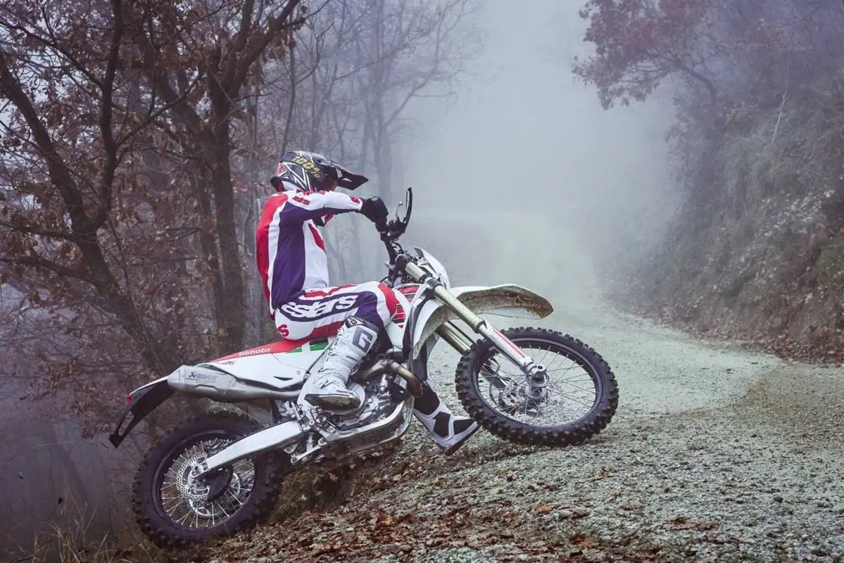 Ancora una novità di Bimota: arriva una enduro vera. Ecco la BX450 (4)
