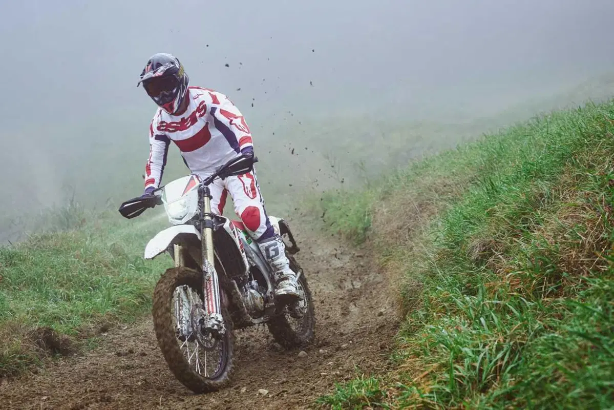 Ancora una novità di Bimota: arriva una enduro vera. Ecco la BX450 (13)