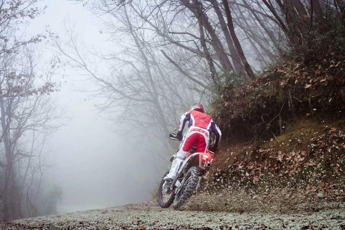 Ancora una novità di Bimota: arriva una enduro vera. Ecco la BX450 (14)