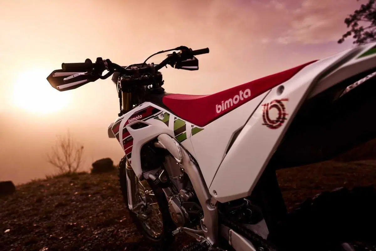 Ancora una novità di Bimota: arriva una enduro vera. Ecco la BX450 (31)