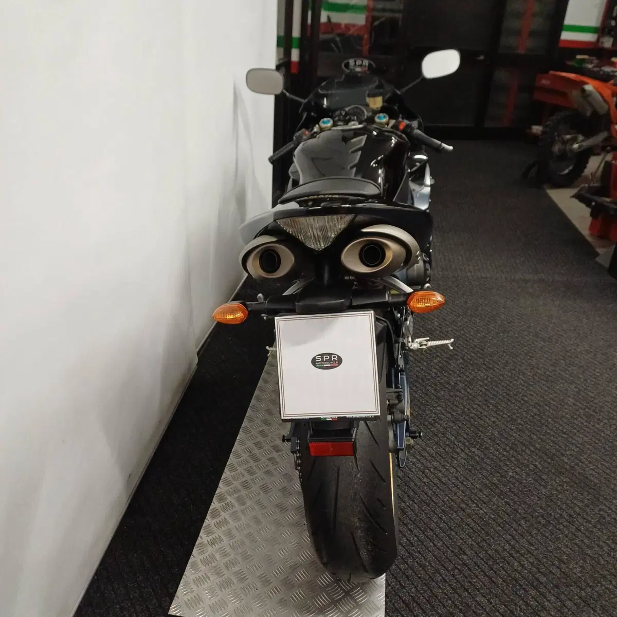 Yamaha YZF R1 SP1 (2006) (13)