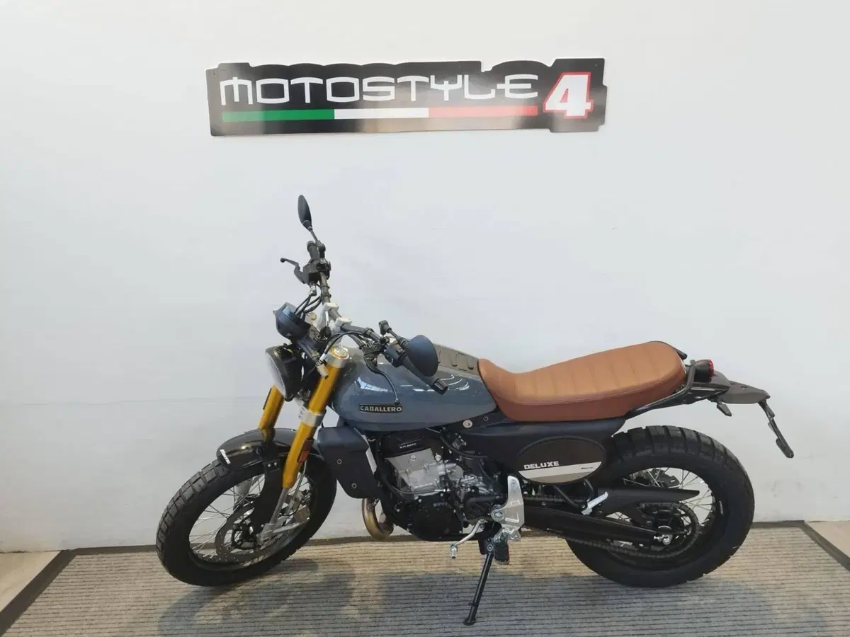 Fantic Motor Caballero 500 Deluxe (2025 - 26) (2)