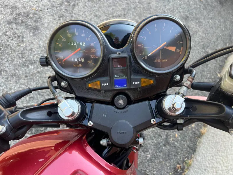 Honda CB 900 F BOL D'OR (4)