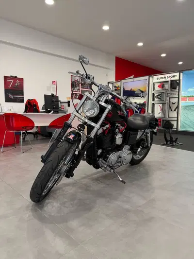Harley-Davidson 1200 Custom (1995 - 00) - XL 1200C usata