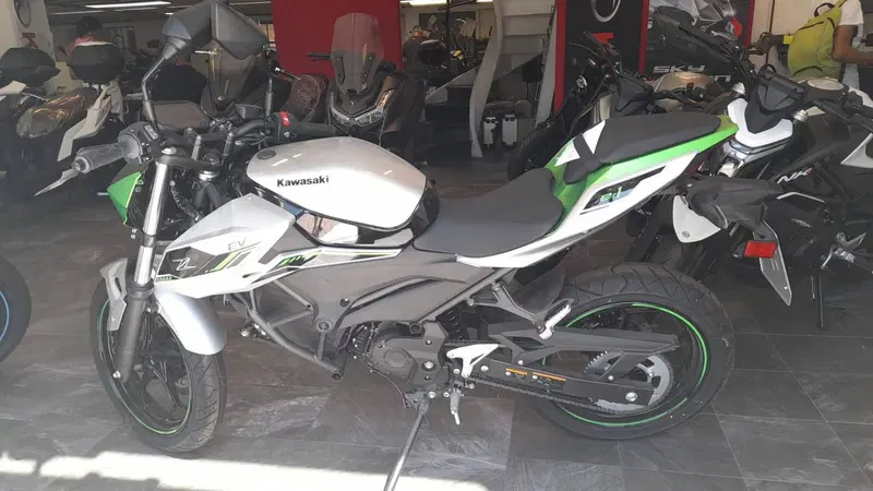 Kawasaki Z e-1 (2024 - 26) (5)