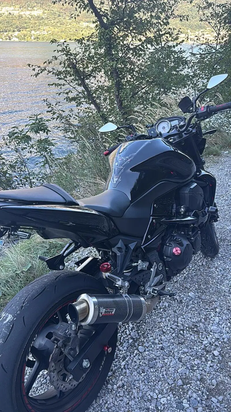 Kawasaki Z 750 (2007 - 14) (3)