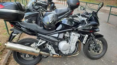 Suzuki GSF 650 Bandit S (2006 - 12) usata