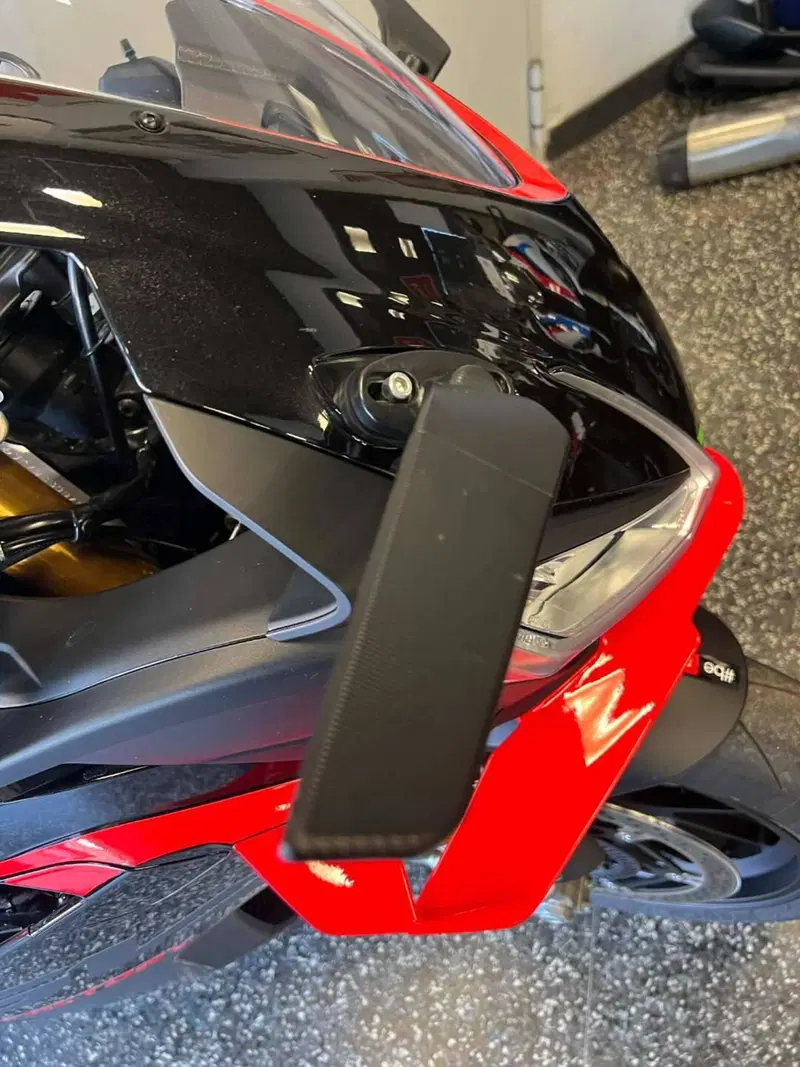 Aprilia RSV4 1100 Factory (2025 - 26) (10)