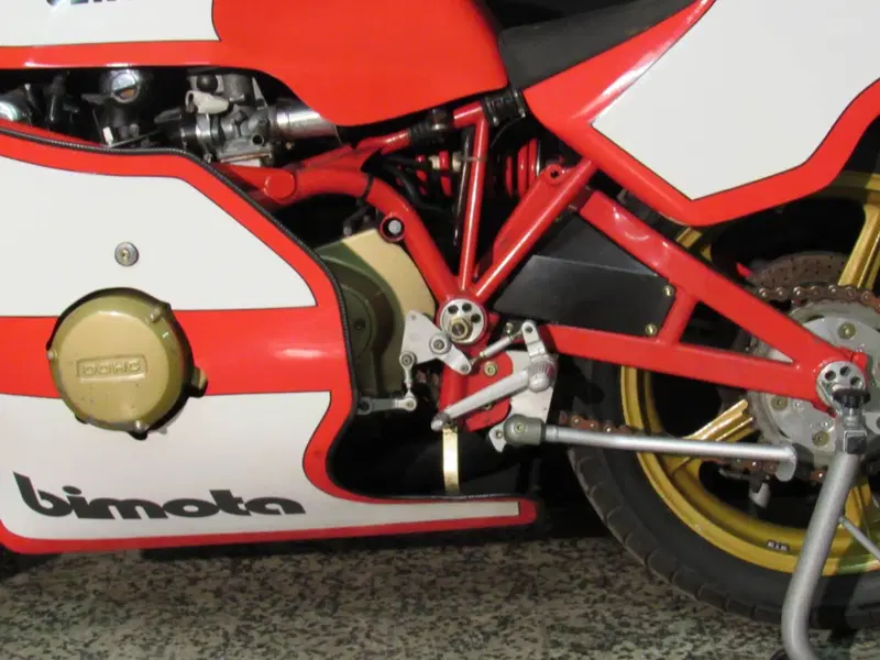 Bimota KB1   (8)