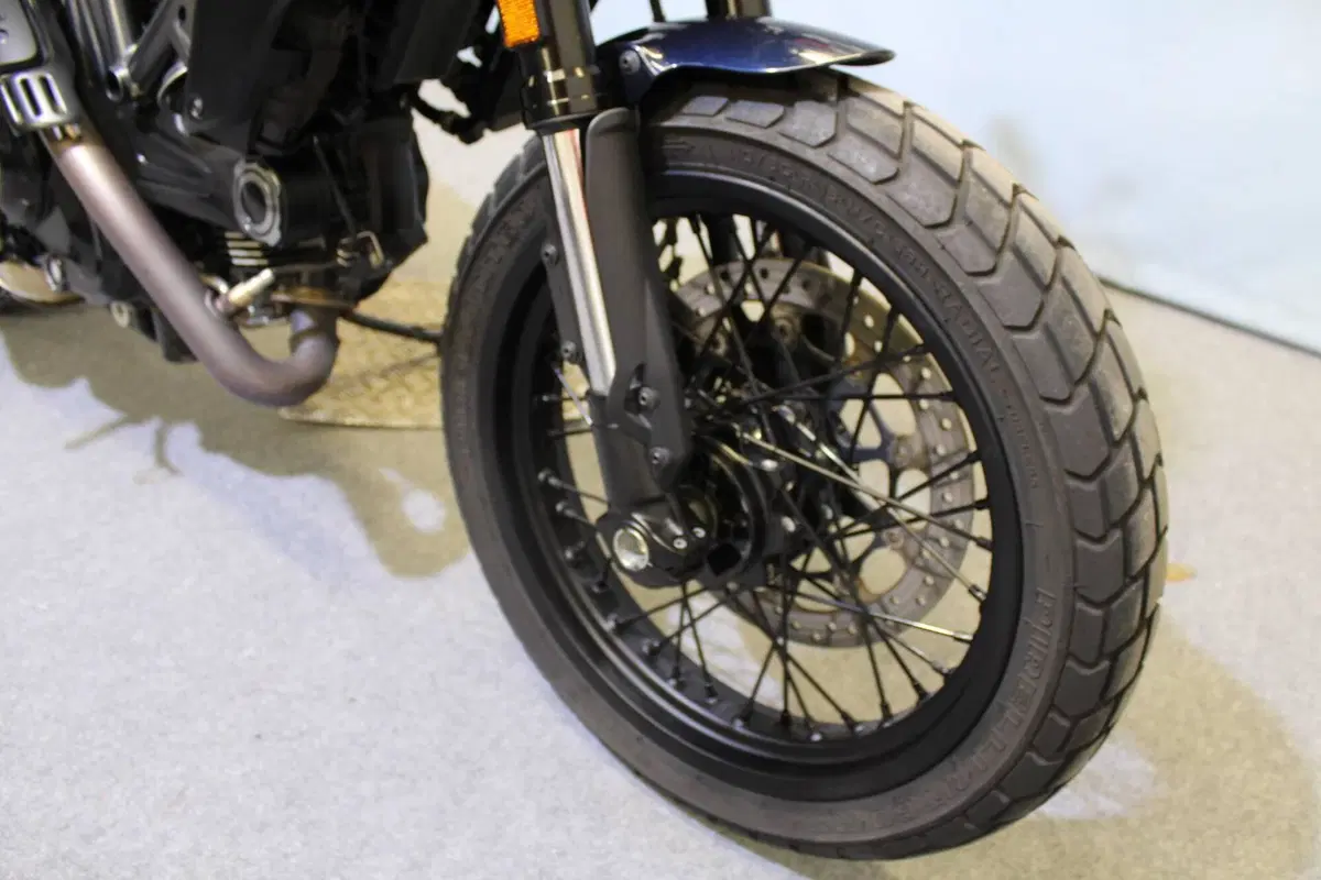 Ducati Scrambler 800 Nightshift (2025 - 26) (8)