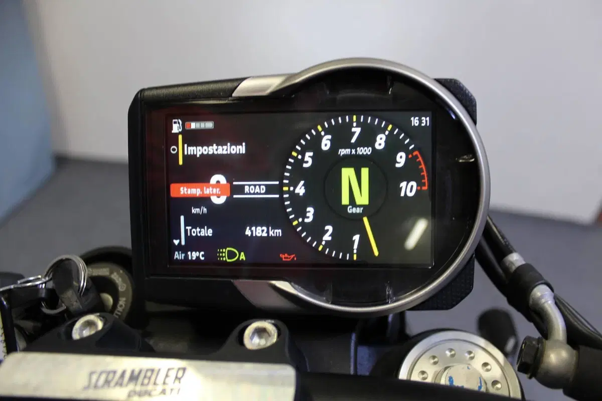 Ducati Scrambler 800 Nightshift (2025 - 26) (3)