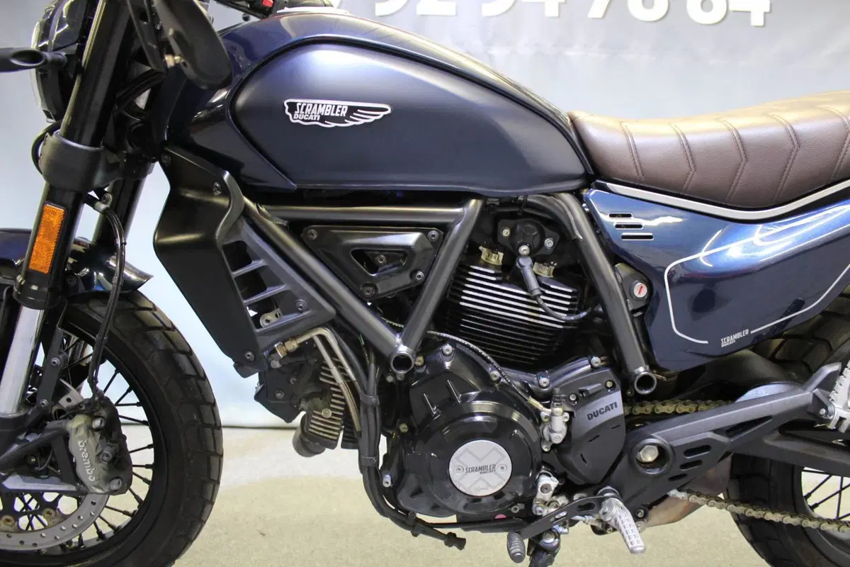 Ducati Scrambler 800 Nightshift (2025 - 26) (17)