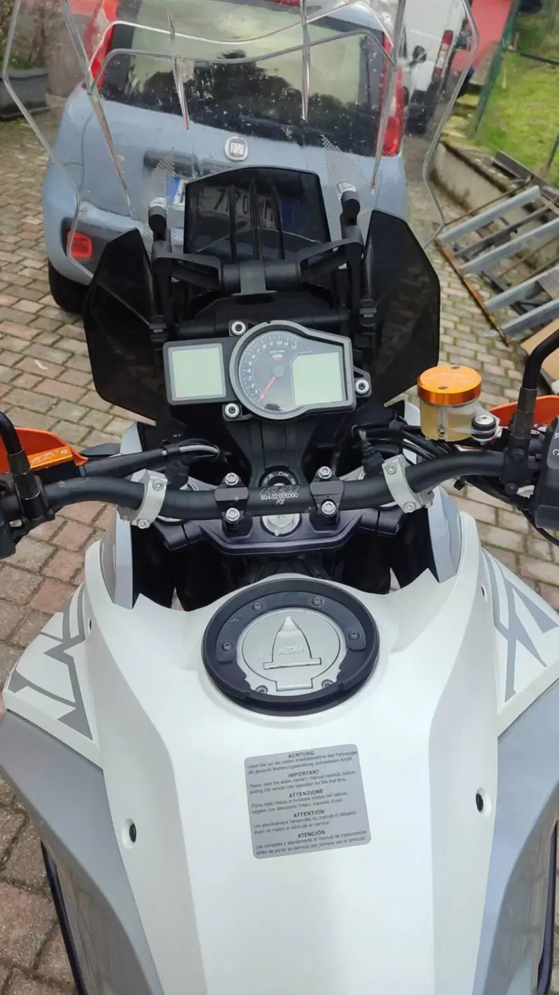 KTM 1290 Super Adventure (2015 - 16) (6)