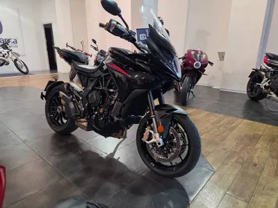MV Agusta Turismo Veloce 800 R (2023 - 26) usata