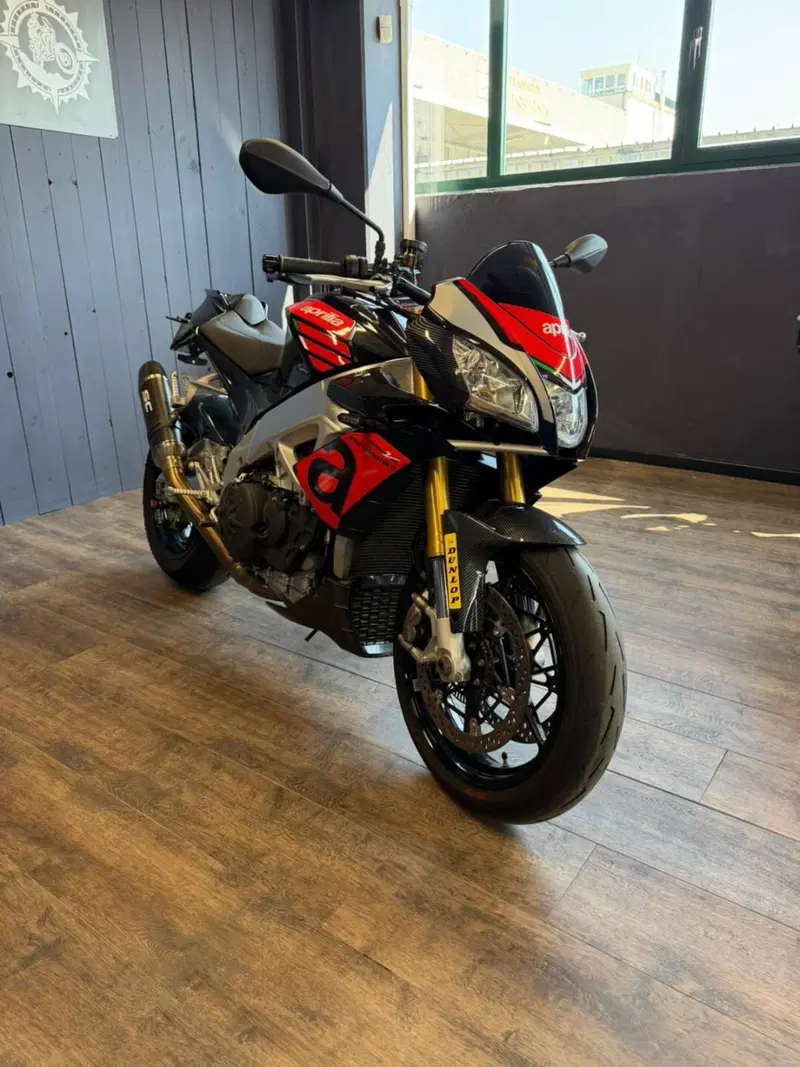 Aprilia Tuono V4 Factory (2019 - 20)