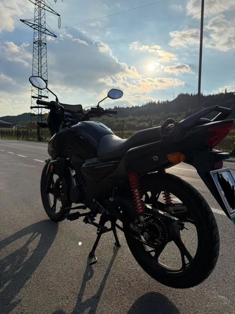 Honda CB 125 F (2021 - 25) (10)
