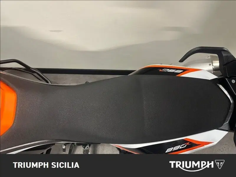KTM 890 Adventure R (2021) (14)