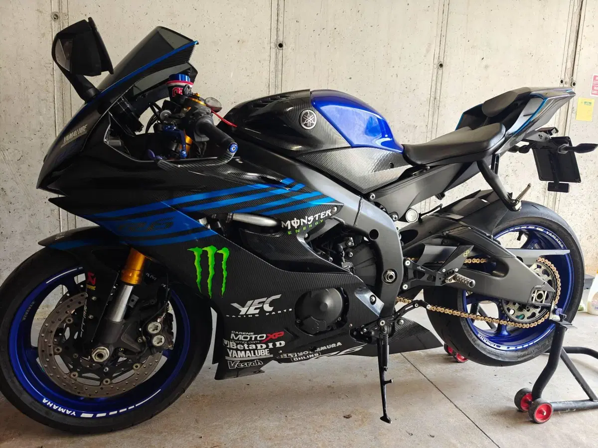 Yamaha YZF R6 (2017 - 20) (14)