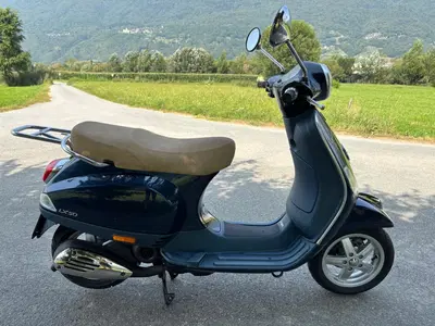 Vespa LX 50 2T (2009 - 14) usata