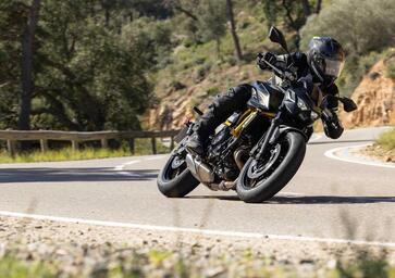 Kawasaki Z650 S: come cambia e come va la naked giapponese? Il nostro TEST [GALLERY]