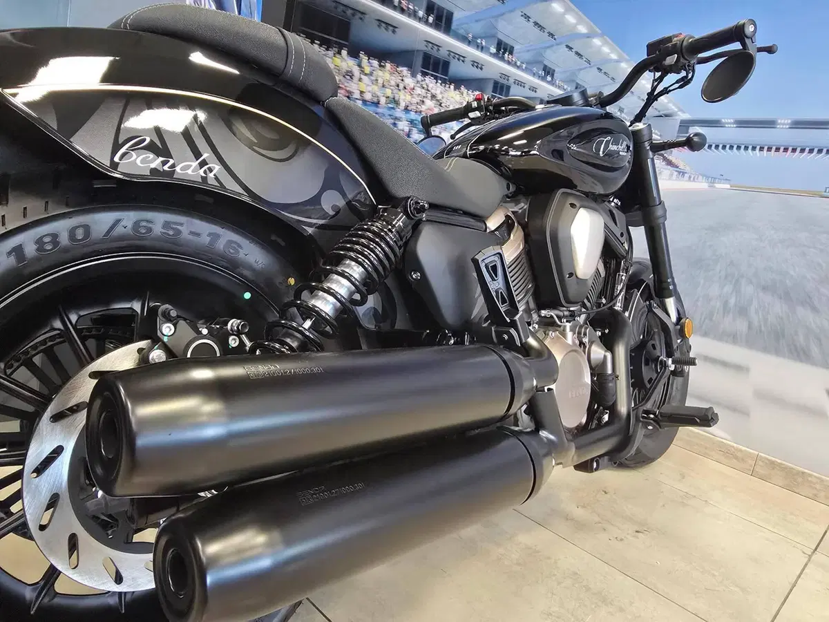 Benda Motorcycles Chinchilla 500 V2 (2025 - 26) (19)