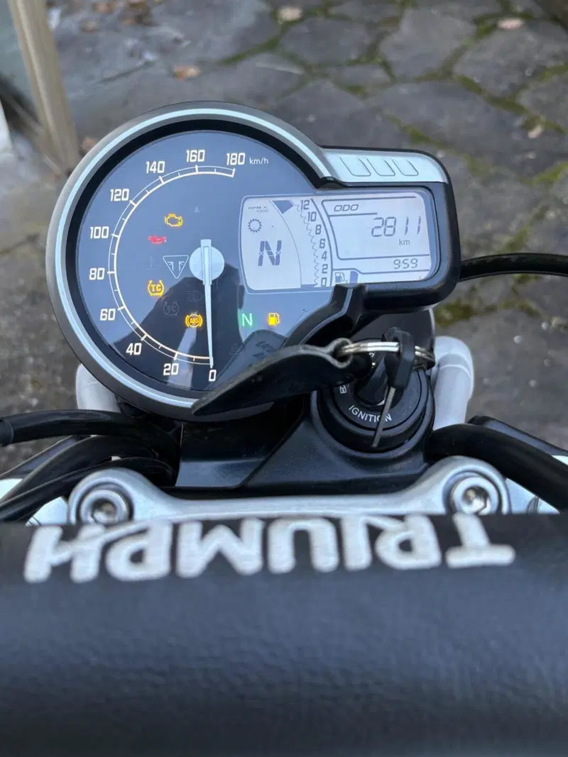 Triumph Scrambler 400 X (2024 - 26) (3)
