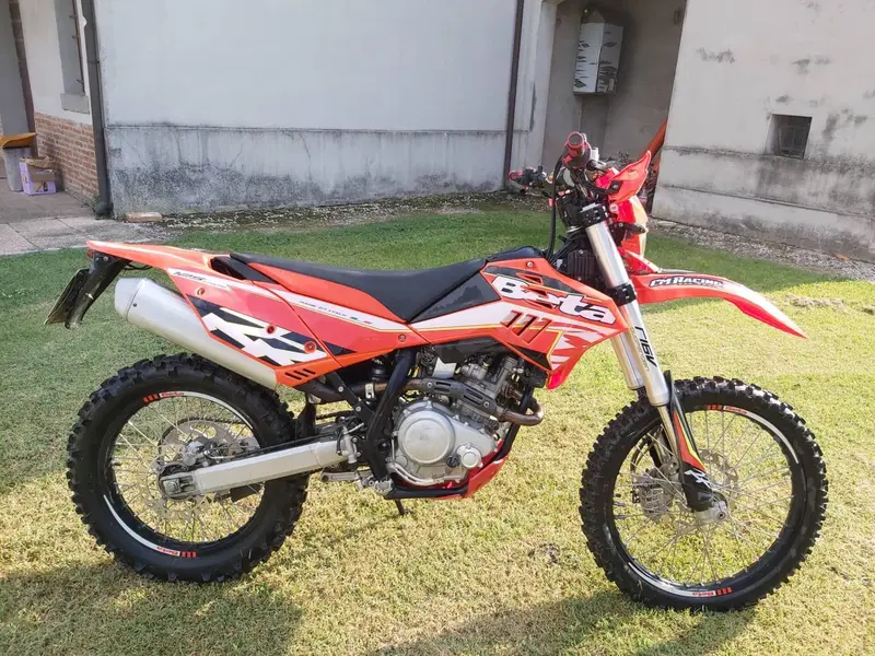 Betamotor RR 125 4T Enduro LC (2018 - 20) (4)