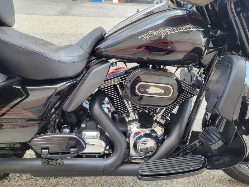 Harley-Davidson 1800 Ultra Limited (2014 - 16) (7)