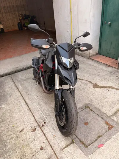 Ducati Hypermotard 821 (2013 - 15) usata