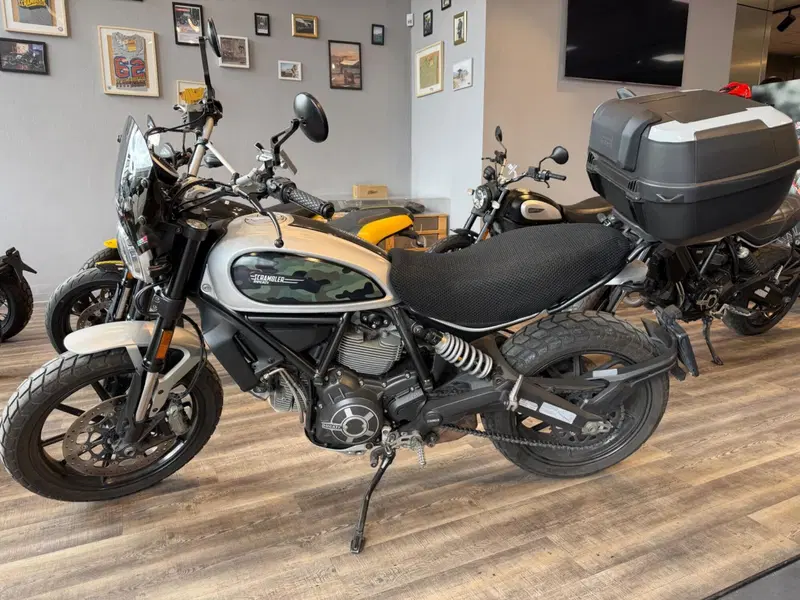 Ducati Scrambler 800 Icon (2017 - 20)