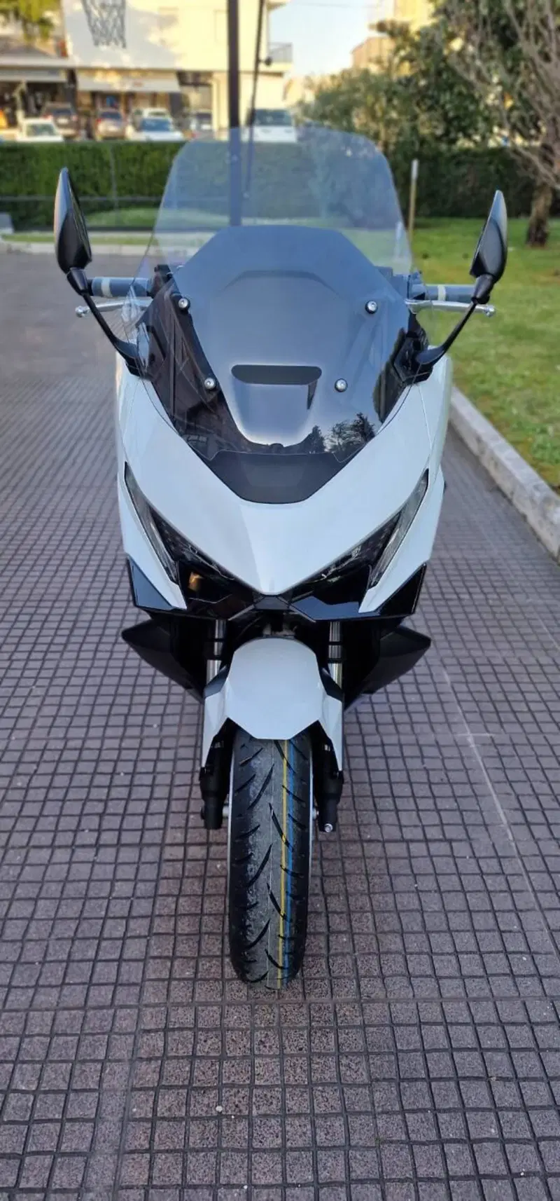 Honda Forza 750 (2025 - 26) (6)