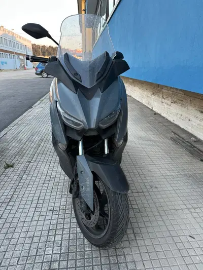 Yamaha X-Max 300 Tech Max (2021 - 24) usata