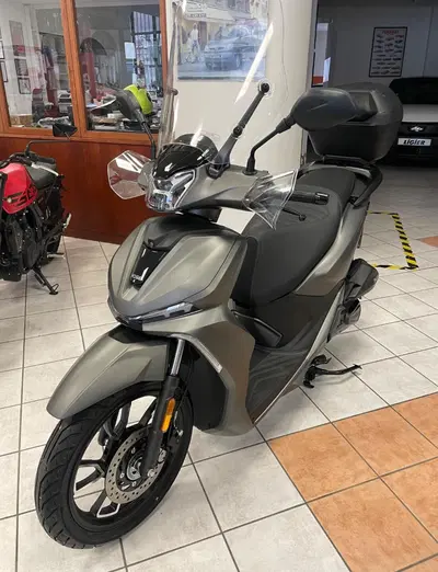 Voge Sfida SR16 200 (2025 - 26) nuova