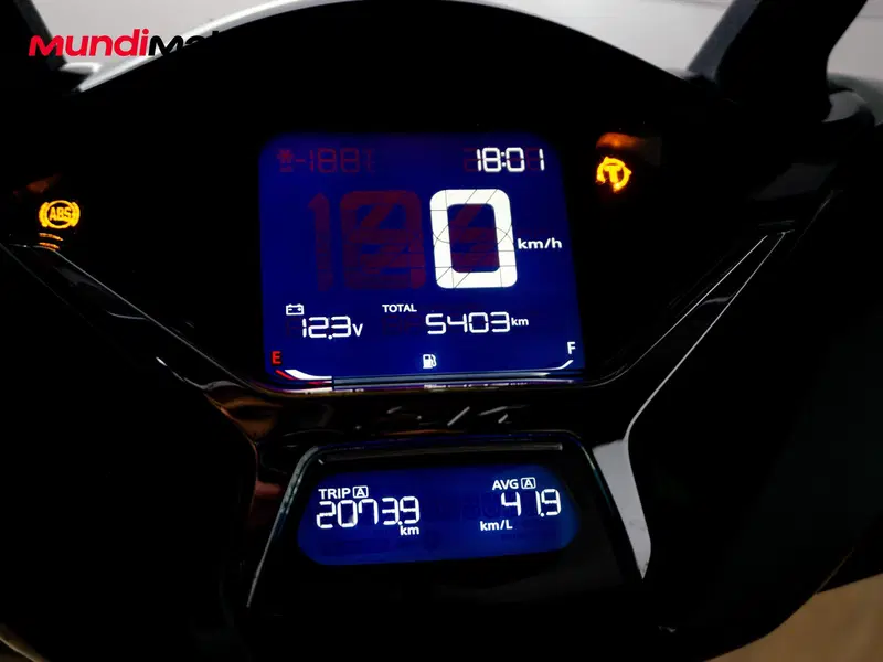 Honda SH 150i Vetro (2024 - 25) (10)