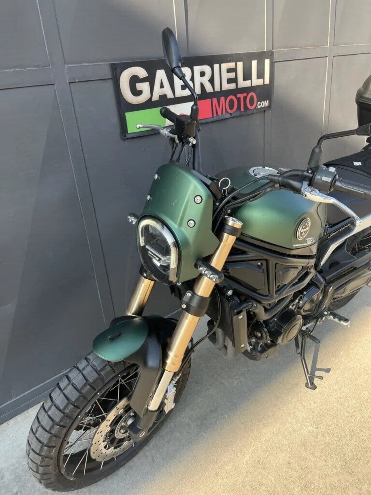 Benelli Leoncino 800 (2022 - 26) (2)