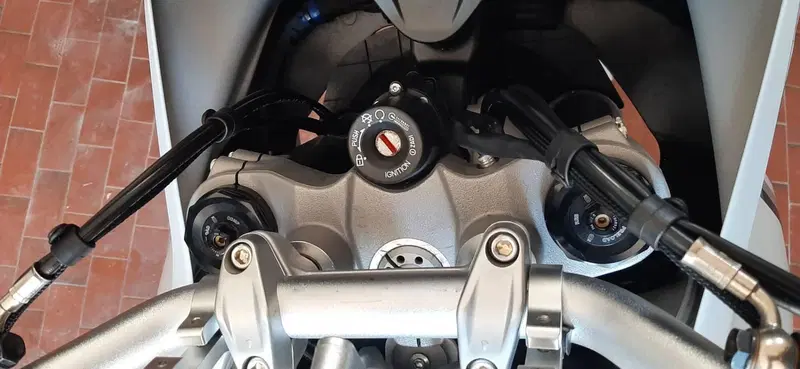 Ducati DesertX (2022 - 25) (5)