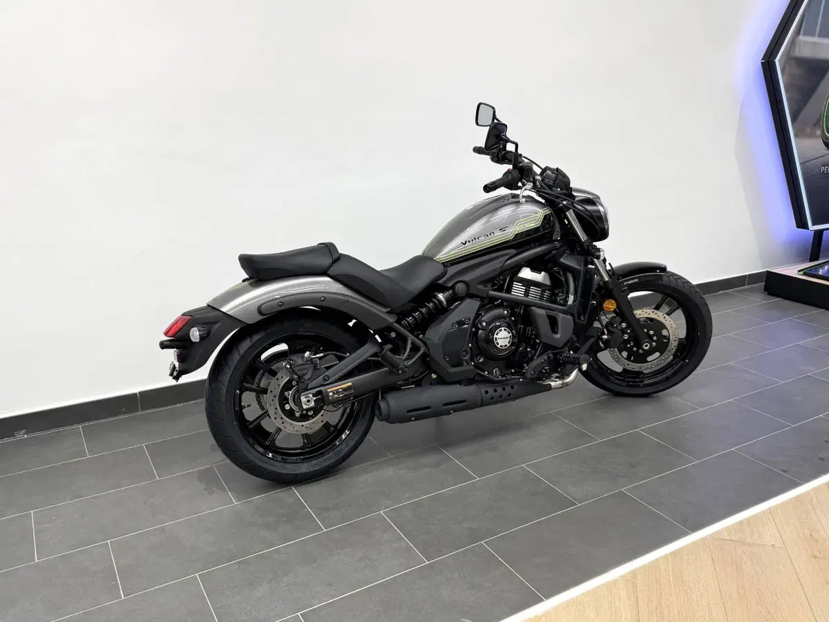 Kawasaki Vulcan S (2025 - 26) (2)