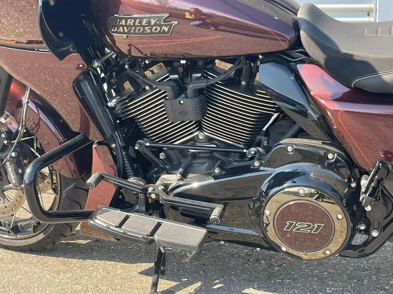 Harley-Davidson CVO Road Glide (2024) (11)