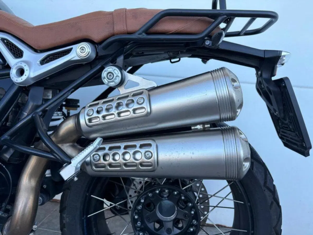 Bmw R nineT 1200 Scrambler (2016 - 20) (7)