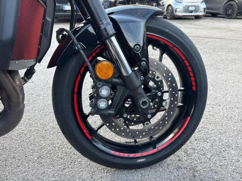 Yamaha MT-09 (2021 - 23) (7)