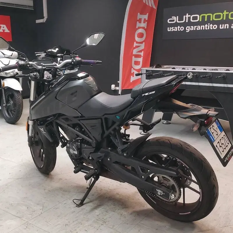 Voge Brivido 125R (2023 - 26) (3)