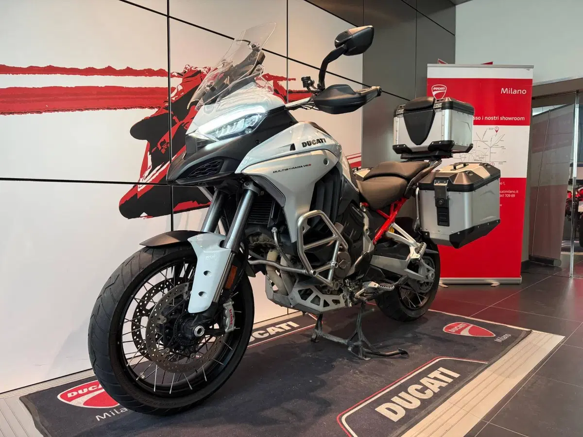 Ducati Multistrada V4 S (2021 - 24) (15)