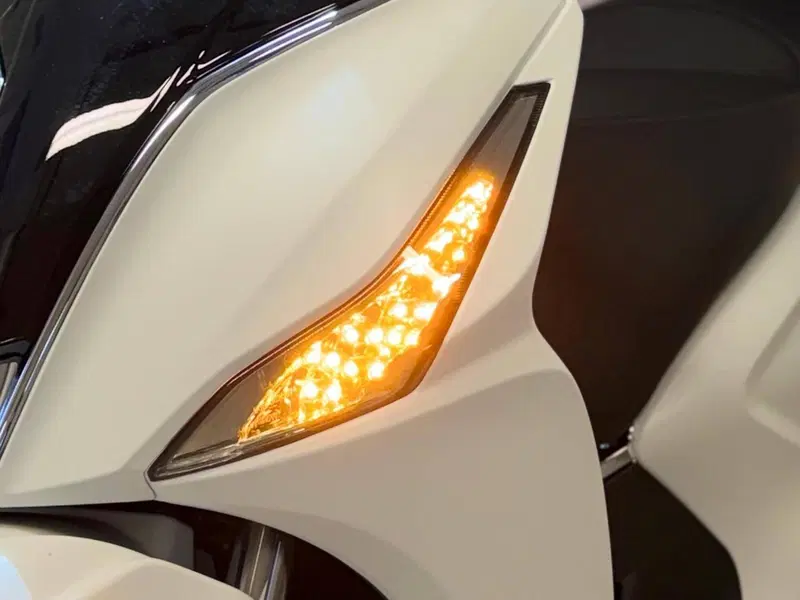 Kymco People 125i S ABS (2024 - 26) (11)