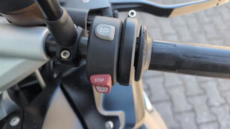 Bmw K 1300 R (2009 - 16) (7)